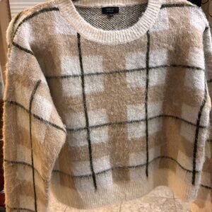 NEW debut Women’s Cropped Soft Sweater -Med